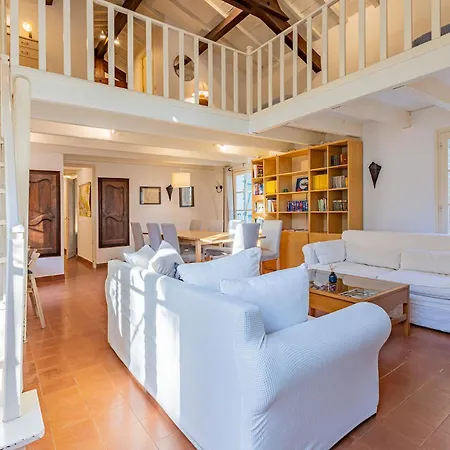 Domaine De L'auribelle - Tempora Ferienhaus *